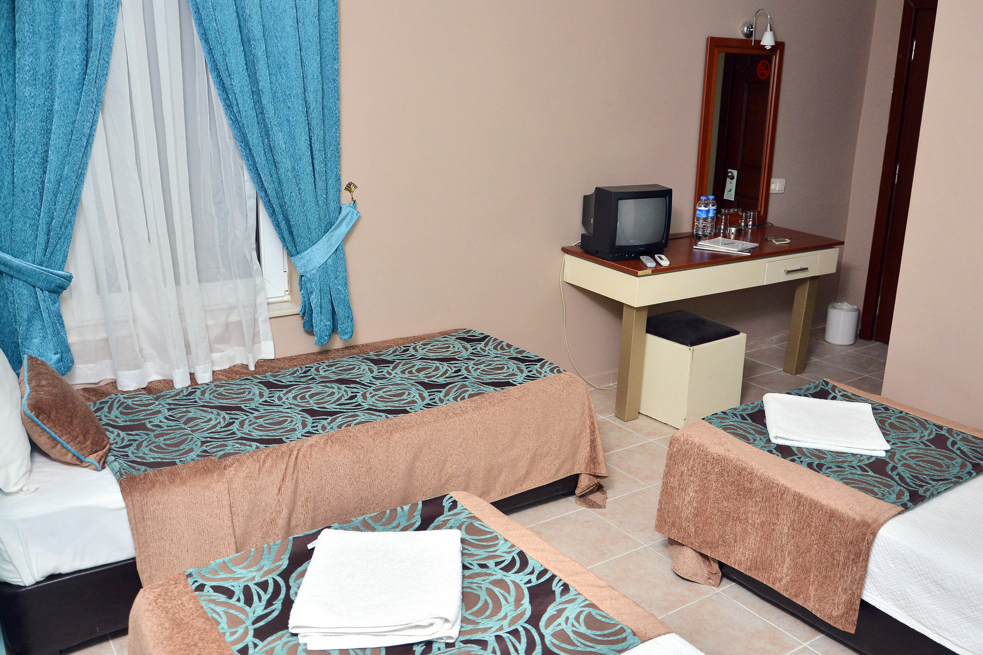 Cekmen Hotel Kemer Exterior photo